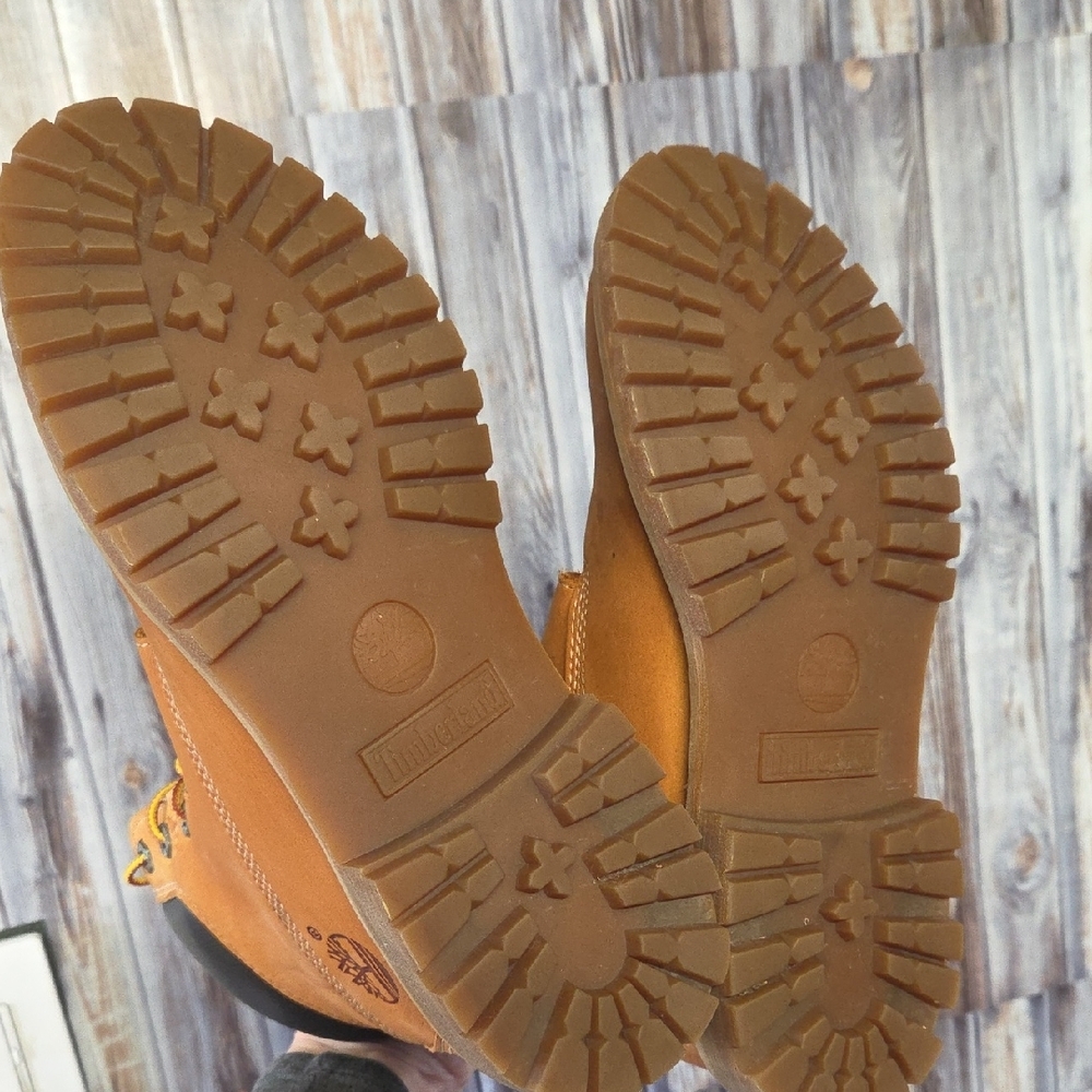 Timberland Leather Boots Size 8.5 Youth = Womens 8-8.5 - Picture 5 of 5